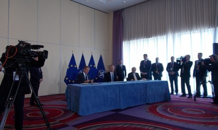 Declarație comună NATO-UE semnată la Varșovia
