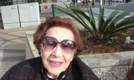 Mizzi Locker, supraviețuitoare a Holocaustului, se destăinuie