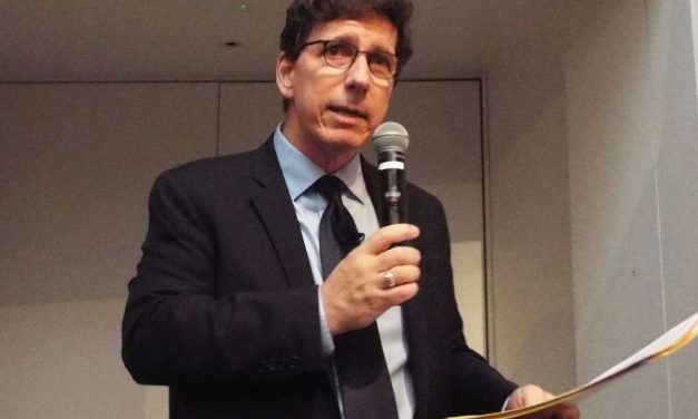 Părintele Paul-Gordon Chandler a primit Premiul Hubert Walter pentru Reconciliere şi Cooperare Inter-religioasă