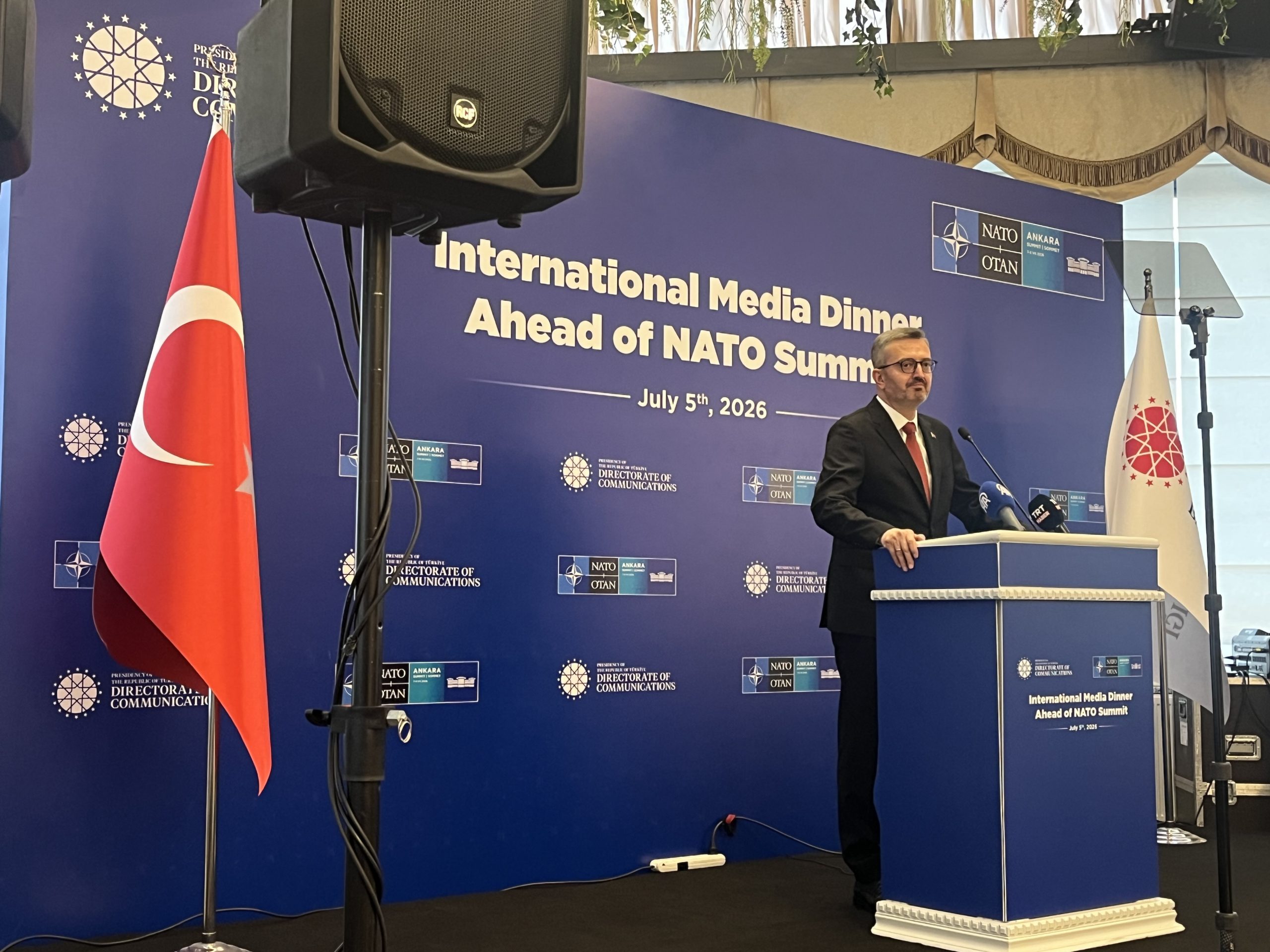 Prof. dr. Burhanettin Duran